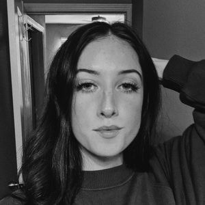 Meet your Posher, Macey